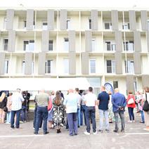 storyeditor/2025-07-10/smz_b_slager_-_nova_zgrada_sa_19_satnova_u_lekeniku.jpeg