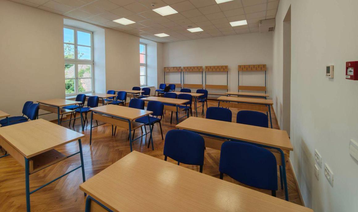 Petrinja u obnovi zgrade Srednje škole dobila i moderan učenički dom