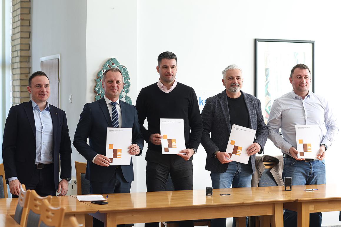 Slatina dobiva obnovljenu školu i novu trodijelnu sportsku dvoranu