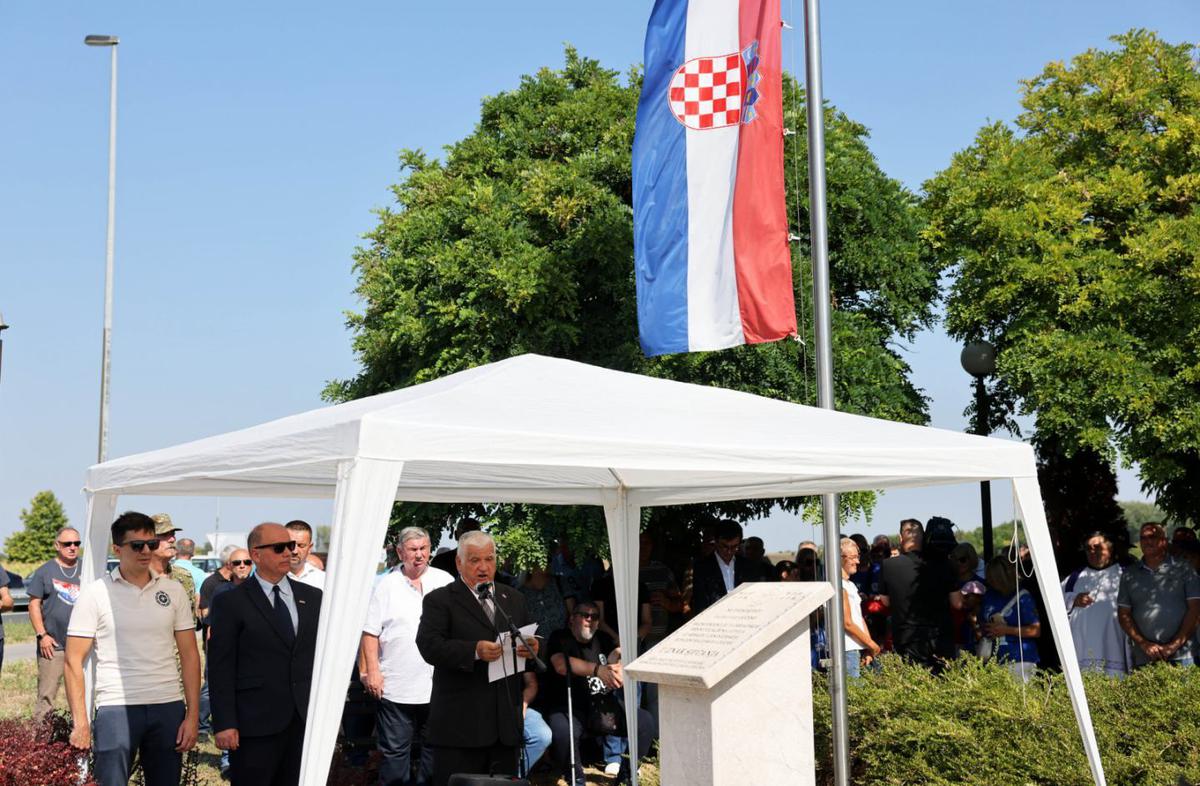 storyeditor/2025-08-17/Nemetin_1.jpg OBILJEŽAVANJE ove obljetnice i ove je godine održano kod Nemetina