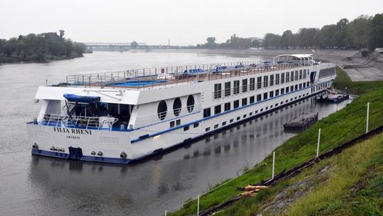 Putnici na kruzeru su turisti iz Velike Britanije i došli su u organizaciji putničke agencije "Saga River Cruise"