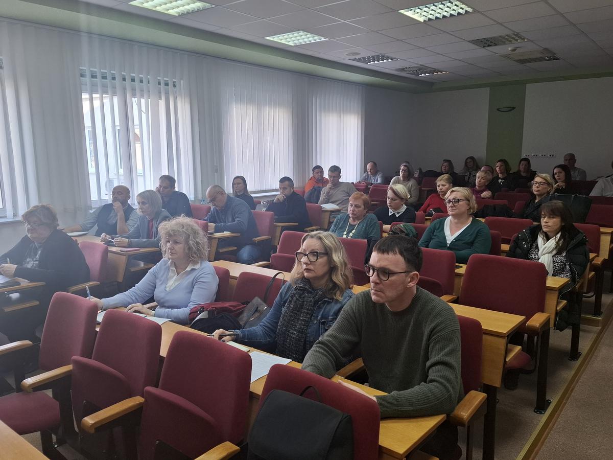 TIJEKOM SASTANKA analizirane su mogućnosti za unapređenje sigurnosti učenika i djelatnika