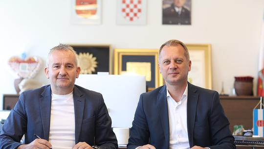 storyeditor/2025-05-23/Klement_i_Androvic.jpg