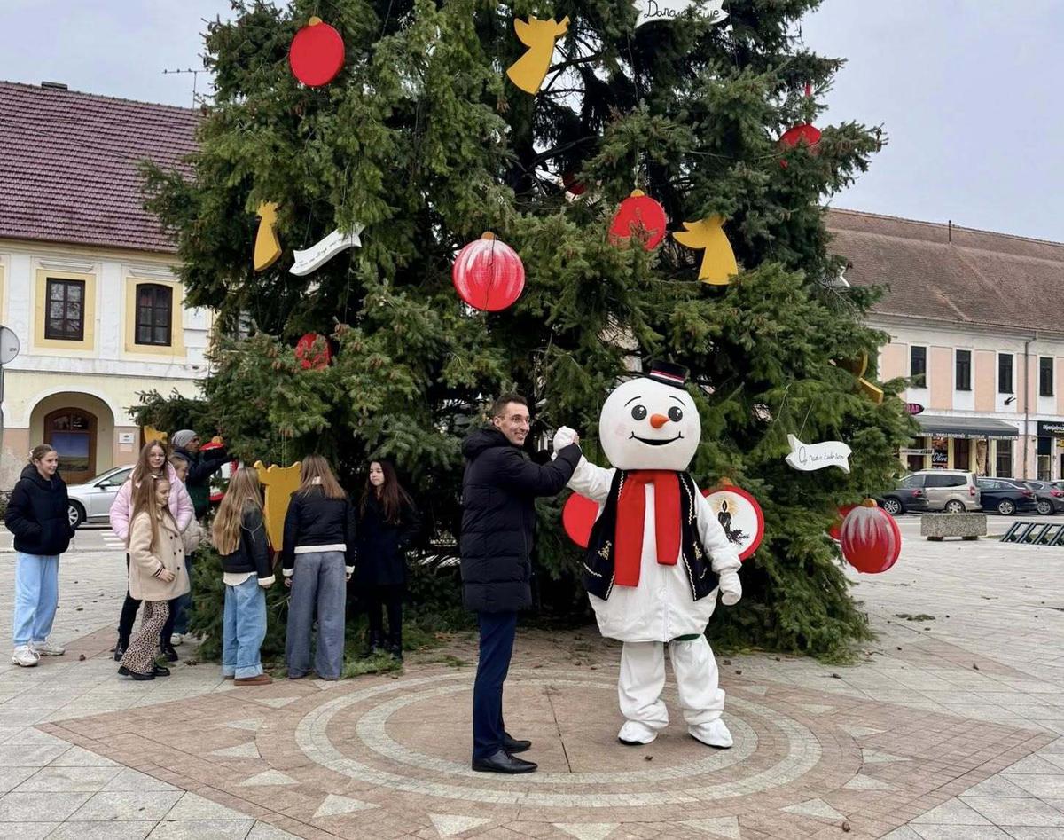 Cilj je programa vratiti toplinu i zajedništvo na gradske ulice, kaže Romić