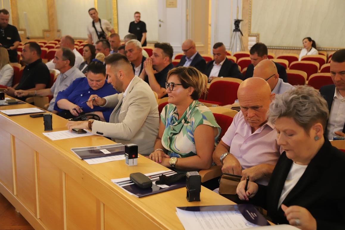Za realizaciju projekata na područjima 22 grada i općina 514 tisuća eura