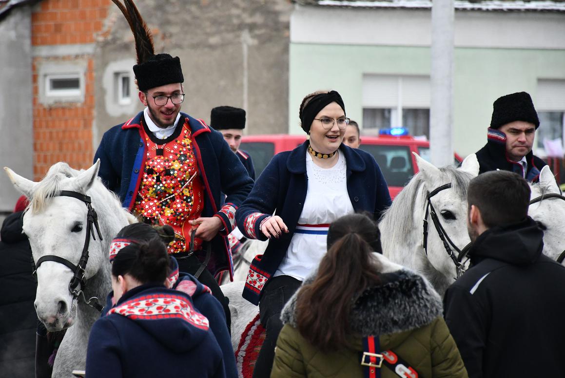 Pokladni jahači na gizdavim konjima čuvaju ljepotu slavonske tradicije