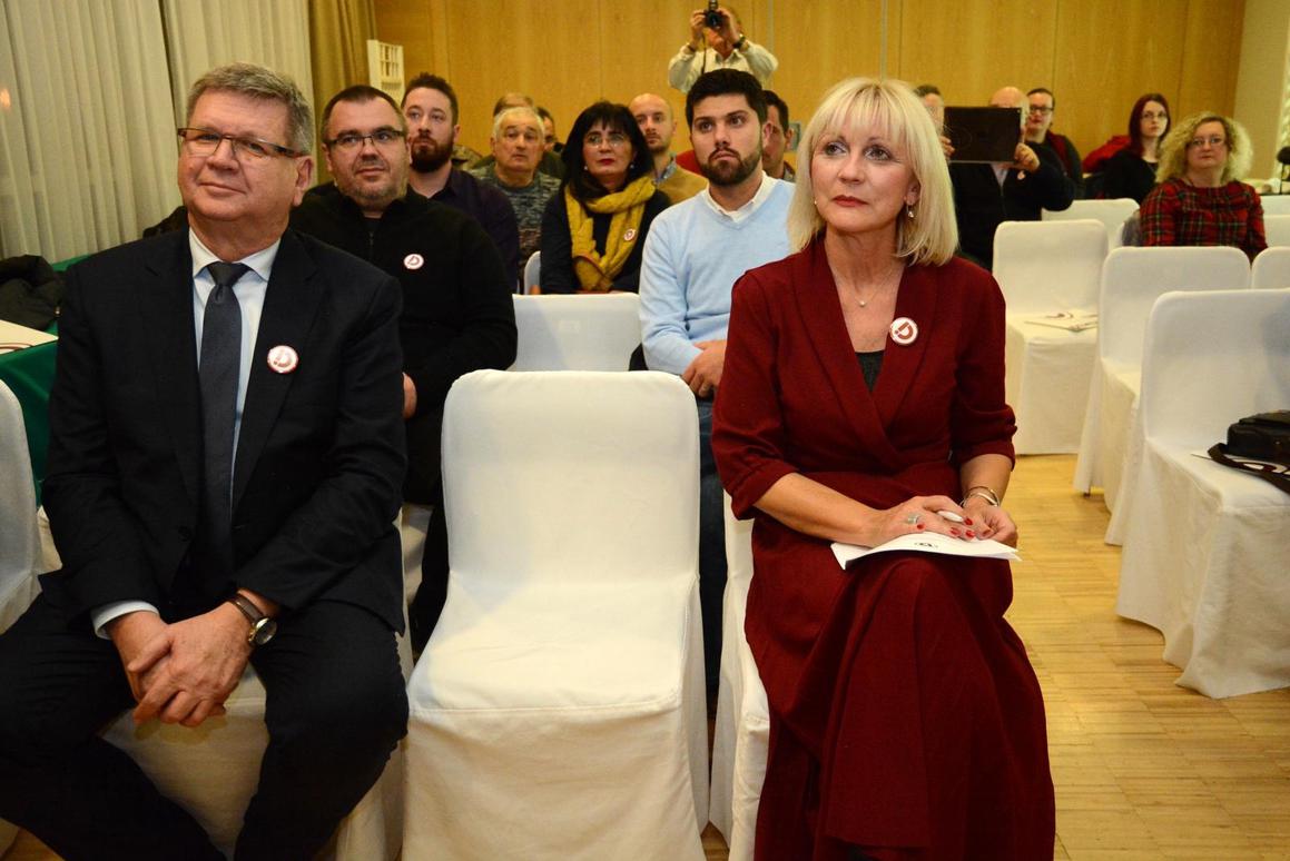 Prvi ogranak nove stranke Demokrati osnovan je u Bjelovaru