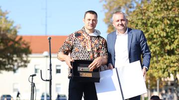 storyeditor/2025-08-08/poziv_za_pcelare.jpg