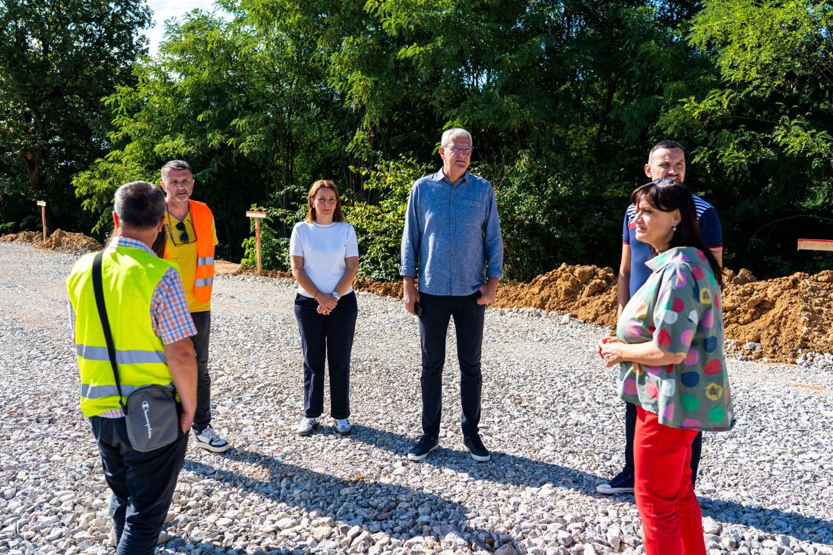 RIJEŠIT će se problem otežanog pristupa Dubovcu, pogotovo autobusima, ističe D. Mandić