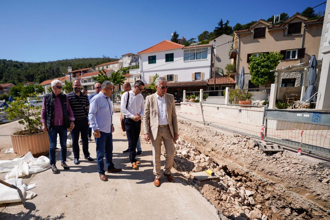 "Ovo je najvažniji projekt za Zatonjane, a i vala će biti čista"