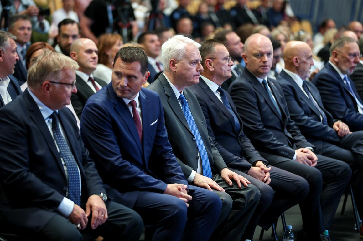 Zurovec: Sveta Nedelja se razvija promišljeno i stabilno