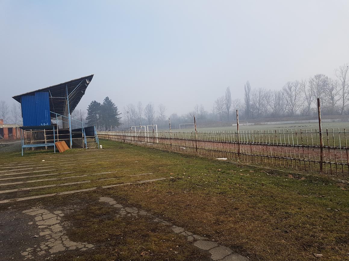 Grad Sisak kupio nogometni stadion i ragbi teren