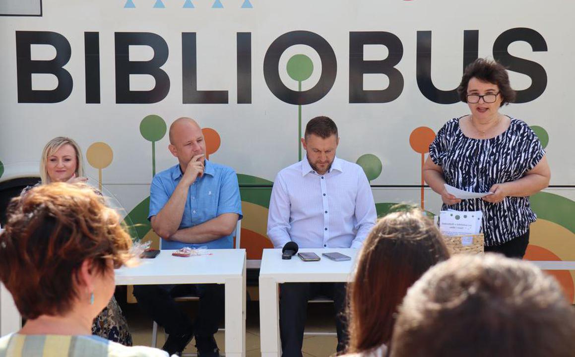 Bus s dobrim štivom dobiva pojačanje, kupuju i bibliokombi