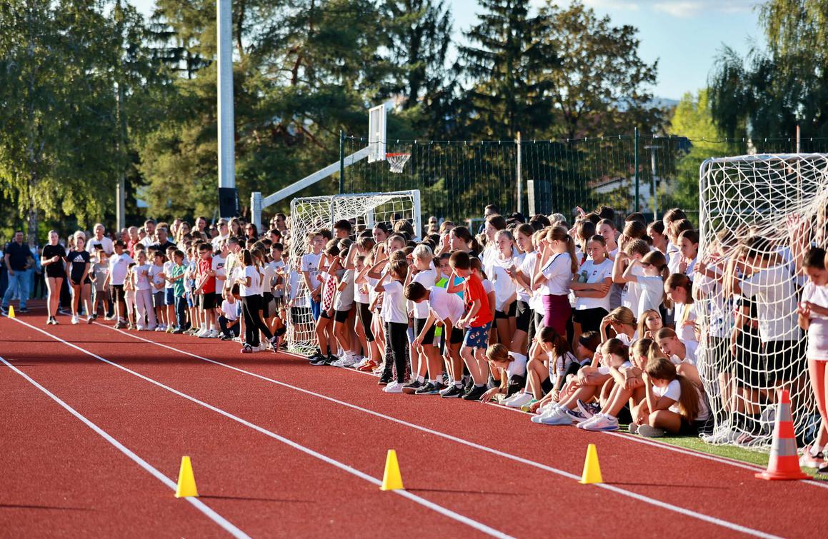 Nova atletska staza osigurala nam je uvjete za postizanje još boljih sportskih rezultata