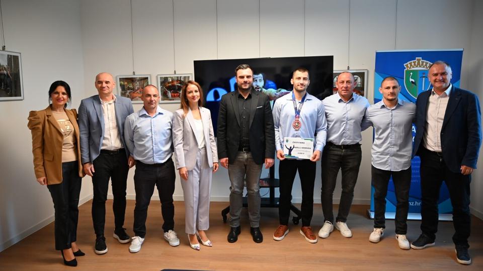storyeditor/2025-09-27/smz_a_slager_Karlo_Kodric_16.jpg