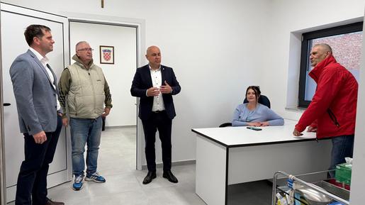 storyeditor/2025-05-17/Ambulanta_2.jpg