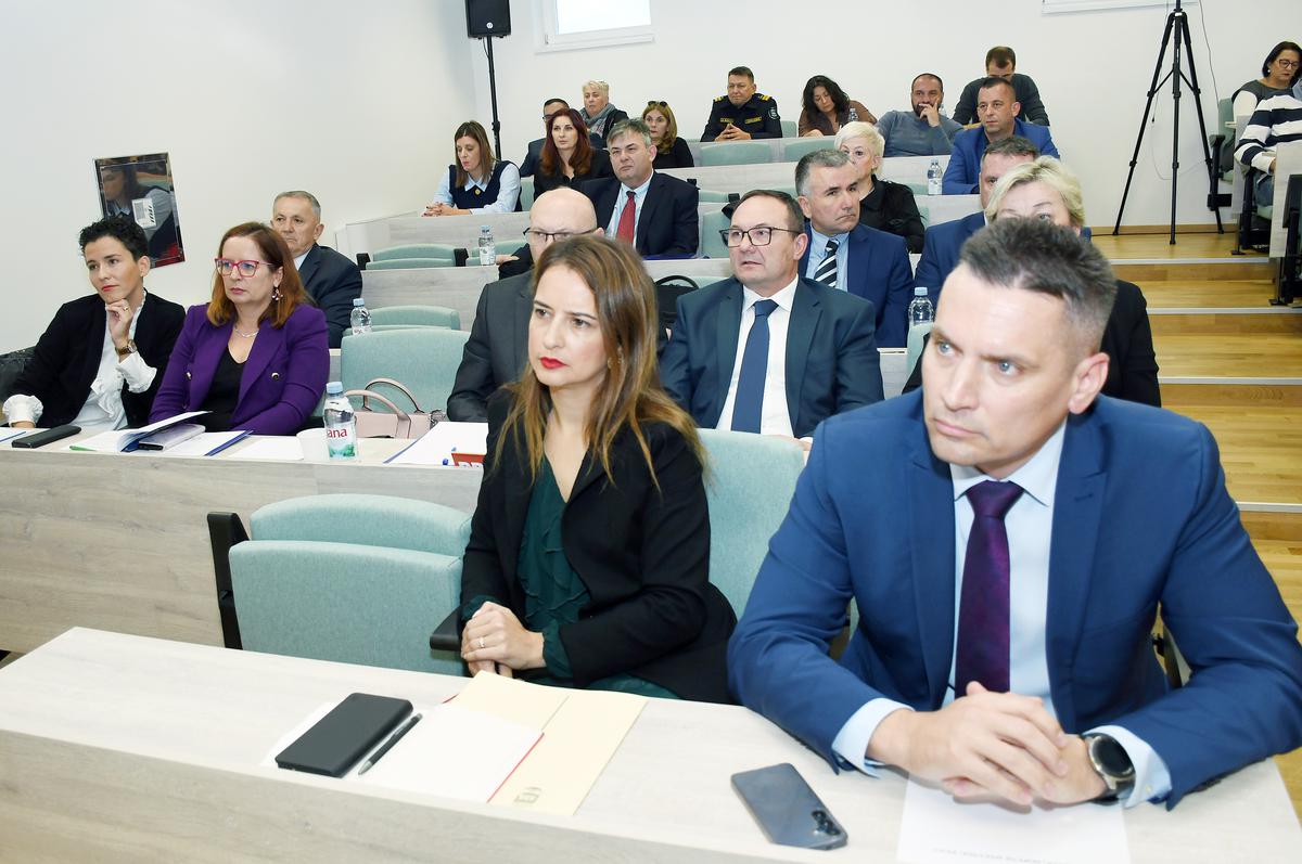 Nastavljamo ulagati u temeljni dio društvene strukture koji i te kako pridonosi razvoju zajednice, kazao je gradonačelnik Domagoj Orlić