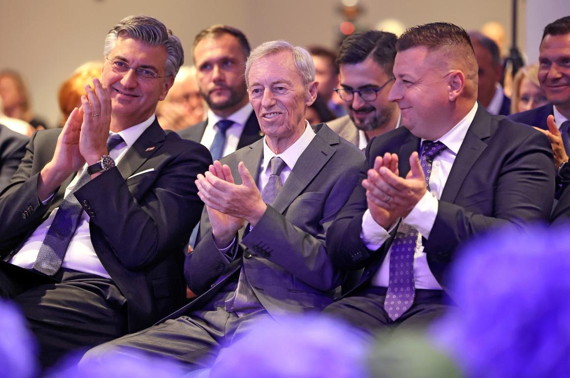Obrazovanje, investicije i suradnja s Gradom Zagrebom u fokusu razvoja