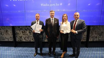 storyeditor/2025-10-03/ugovori_-_skole.jpg