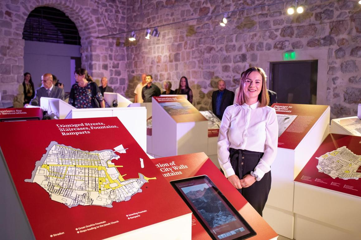 U dubrovačkim Lazaretima otvorena izložba „Dubrovnik, A Scarred City“