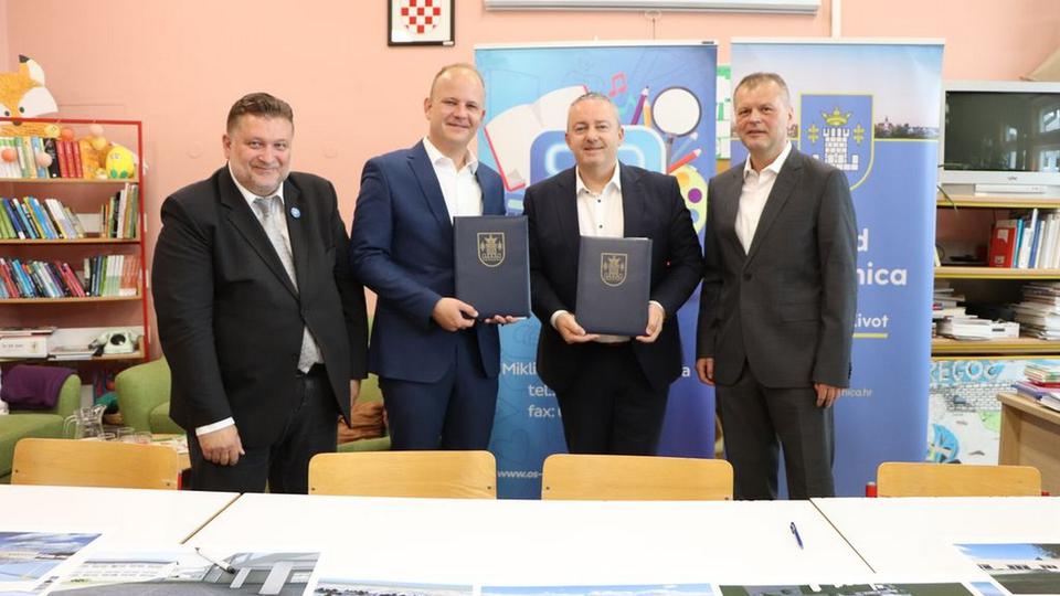 storyeditor/2025-05-16/skola_ugovor_A__1_.jpg
