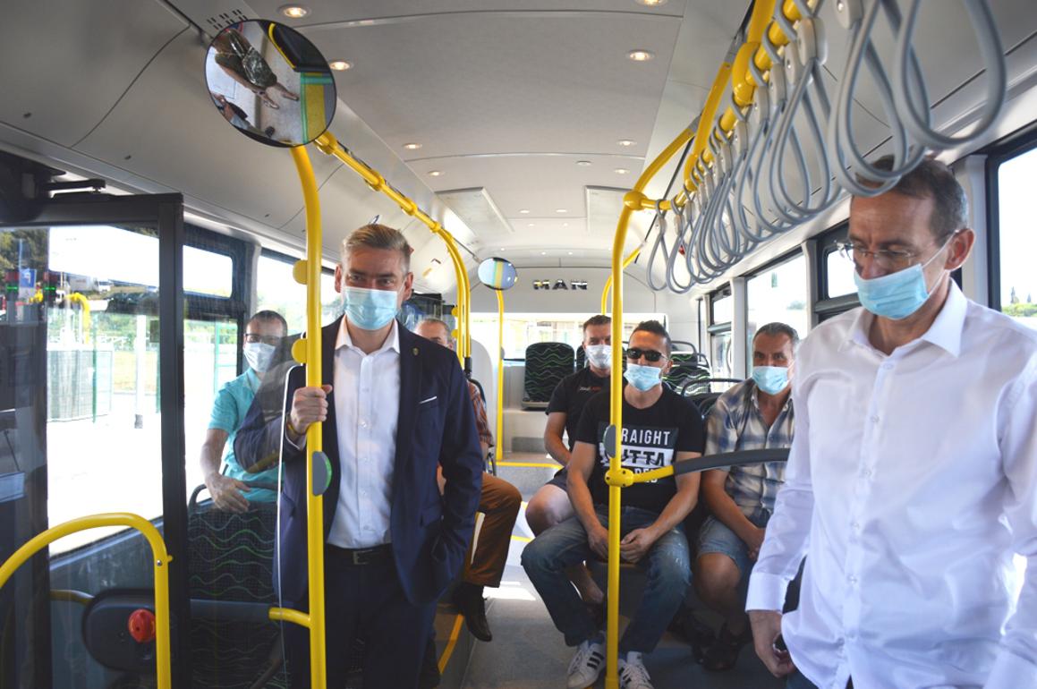 Ulicama Pule vozit će 20 modernih autobusa na prirodni stlačeni plin