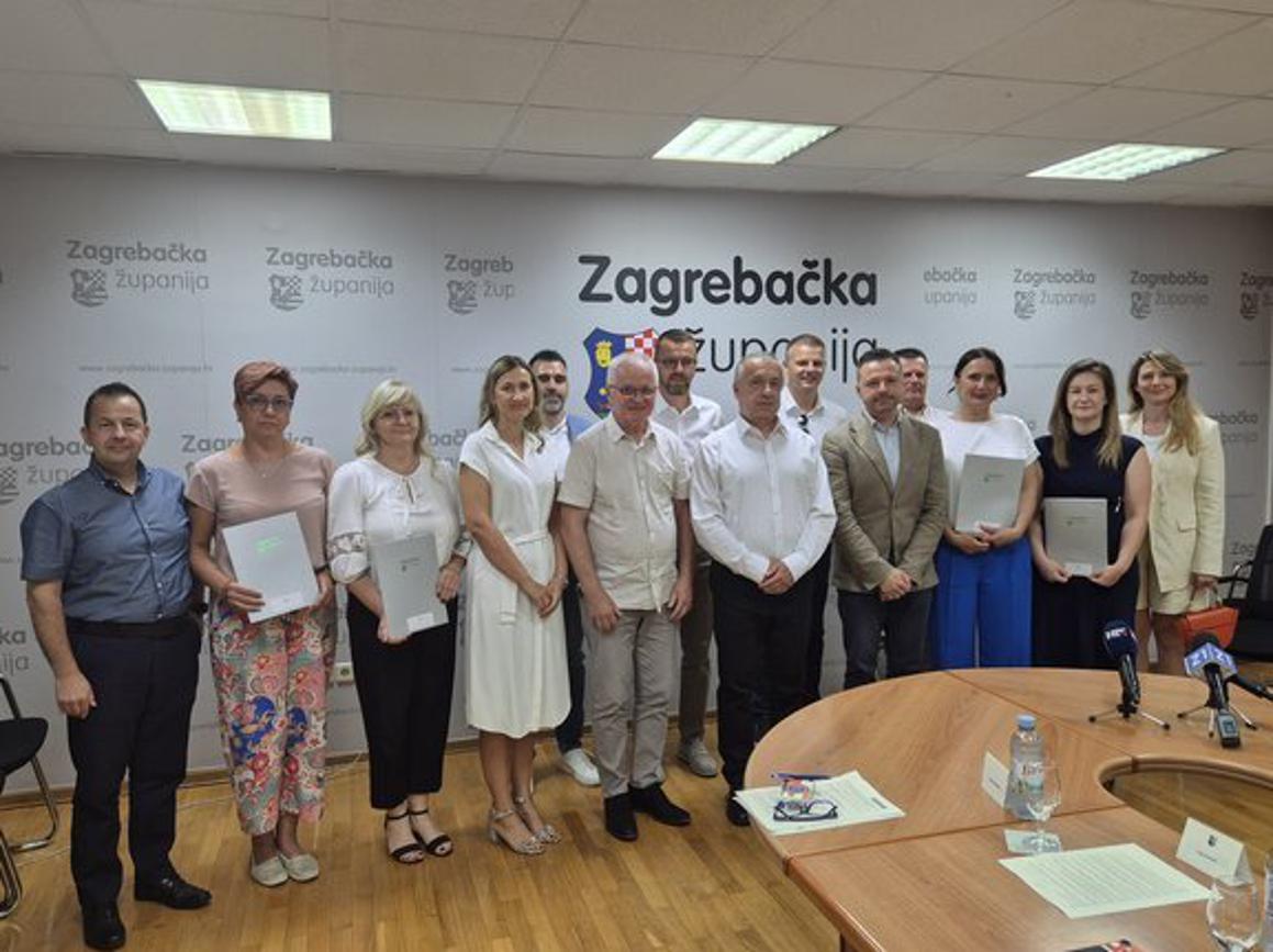 Gotovo milijun eura za komunalne projekte gradova i općina
