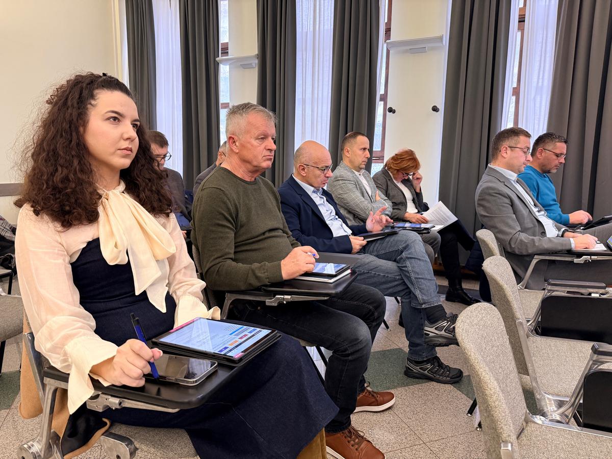 Gradonačelnik Vinkovaca Josip Romić ukazao je na nastavak financiranja svih ključnih kapitalnih projekata kao i brojnih socijalnih i društvenih programa koji izravno podižu kvalitetu života građana