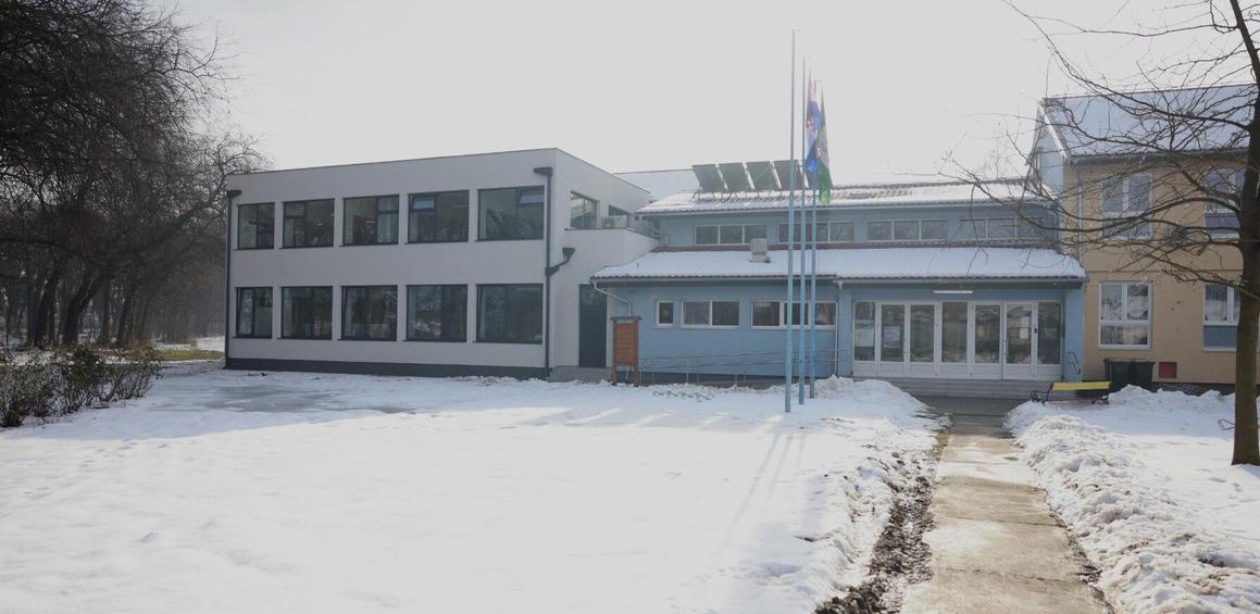 Rekonstrukcijom osiguranibolji uvjeti za 266 učenikaOsnovne škole Bilje, koja jedograđena i blagovaonicom