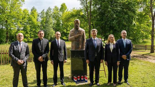 storyeditor/2025-05-22/Lika_-_c_slager.jpg