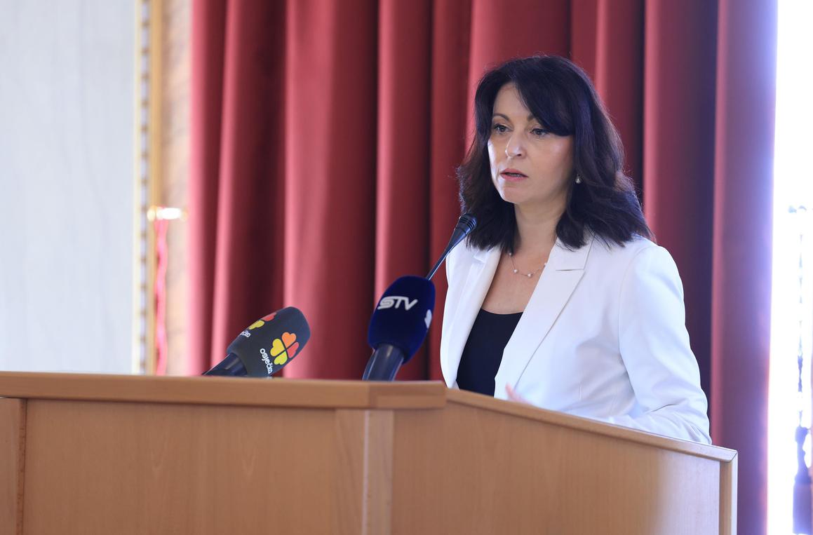 U drugoj fazi Gospodarskog centra poslovni toranj s deset katova