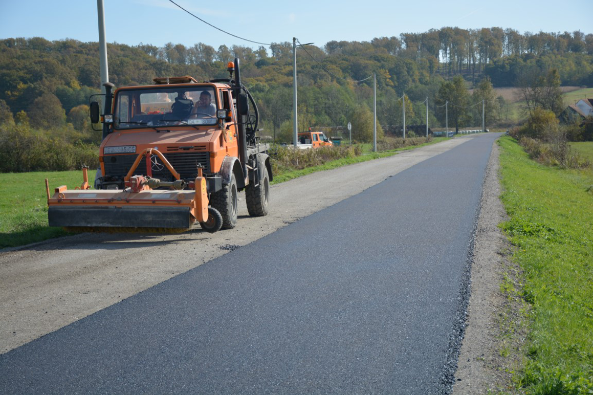 Modernizirana dionica ceste između Bjelovara i Garešnice duga 2,5 kilometara