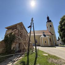 Vrijednost obnove je više od 840.000 eura s pdv-om. Radovi bi trebali biti dovršeni najkasnije do ljeta iduće godine, može se iščitati iz plana javne nabave