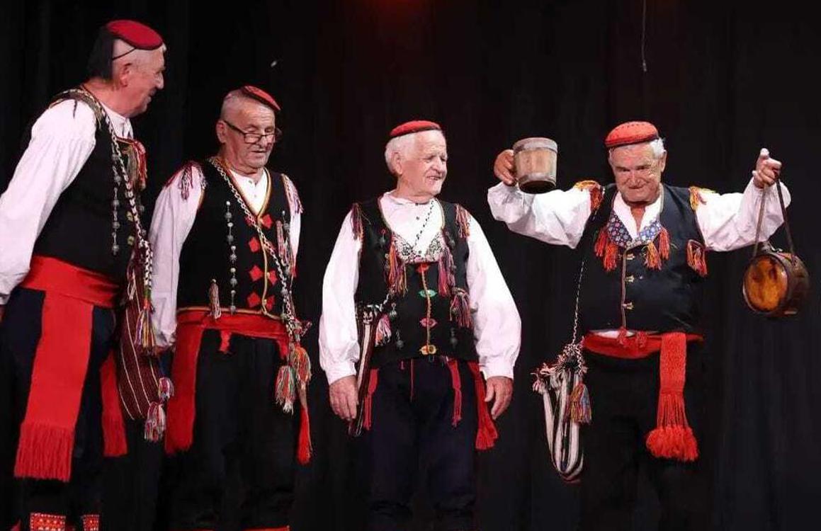 Posjetili hrvatske zajednice u Subotici i Karaševu
