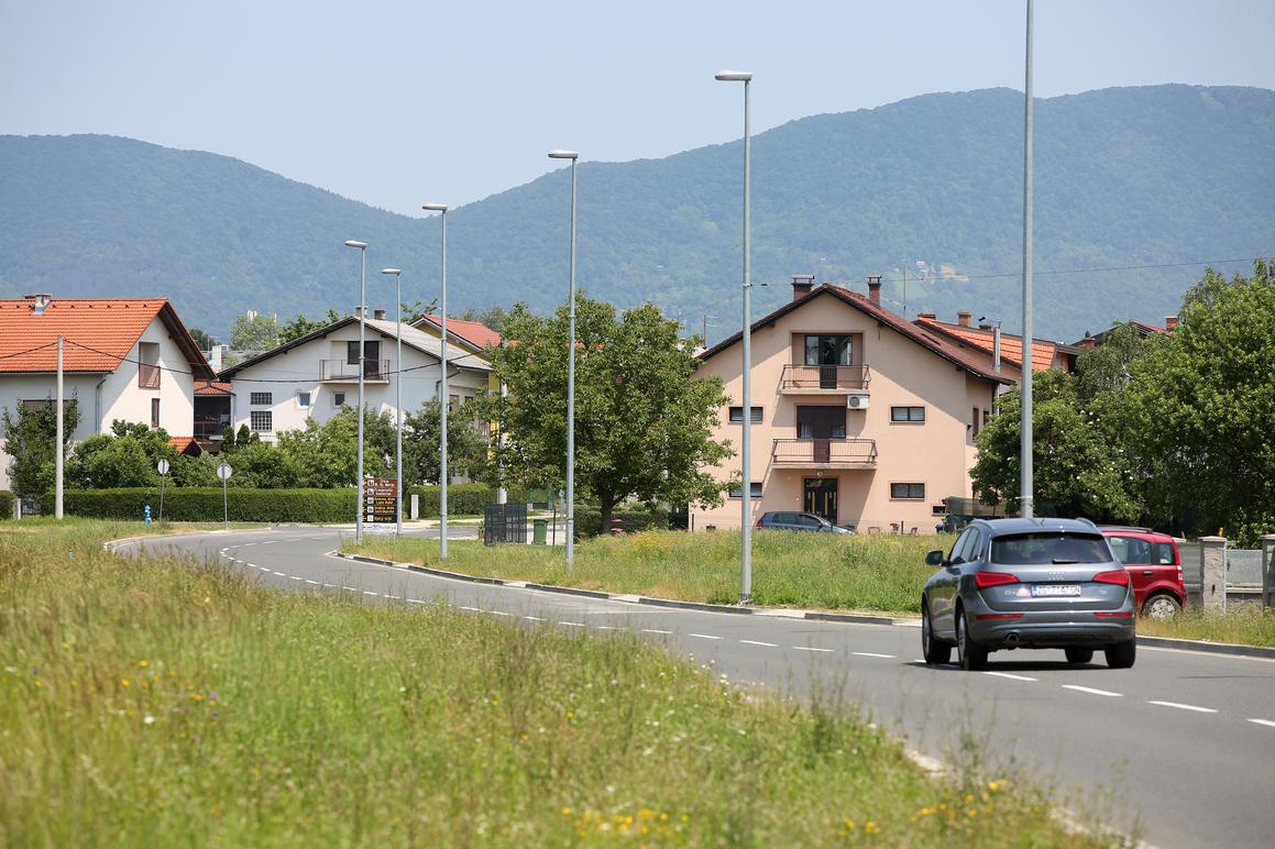 Zeleno svjetlo besplatnom javnom prijevozu električnim autobusima u Jastrebarskom