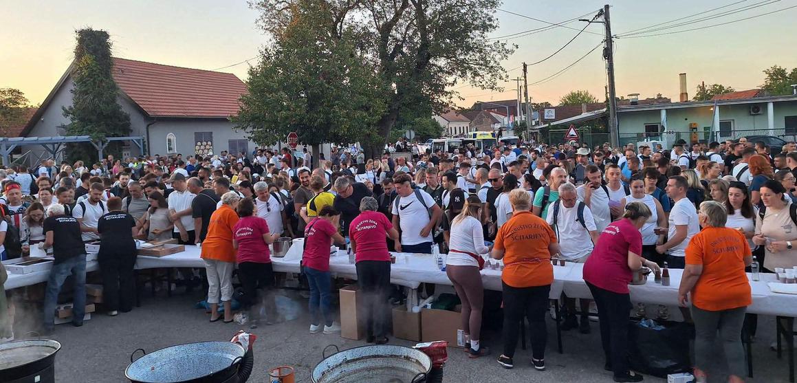 Ispunjavajući zavjet iz 1991., više od tri tisuće Goričana pješačilo u Mariju Bistricu