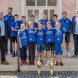 GRADONAČELNIK Dinko Pirak susreo se s predstavnicima NK Čazma i Škole nogometa koja djeluje unutar toga Kluba kako bi im čestitao i nagradio ih za nedavne uspjehe