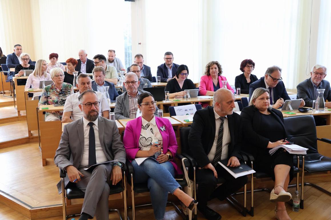 Jamstvo za kreditno zaduženje tvrtke Piškornica i izmjene Prostornog plana