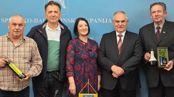 storyeditor/2026-10-16/01.jpg