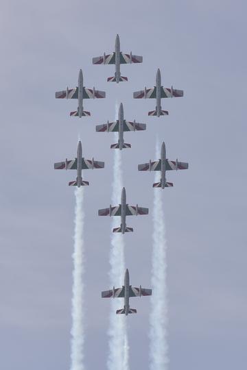 Akrobatska grupa talijanskog zrakoplovstva napravila spektakl na nebu iznad Zadra