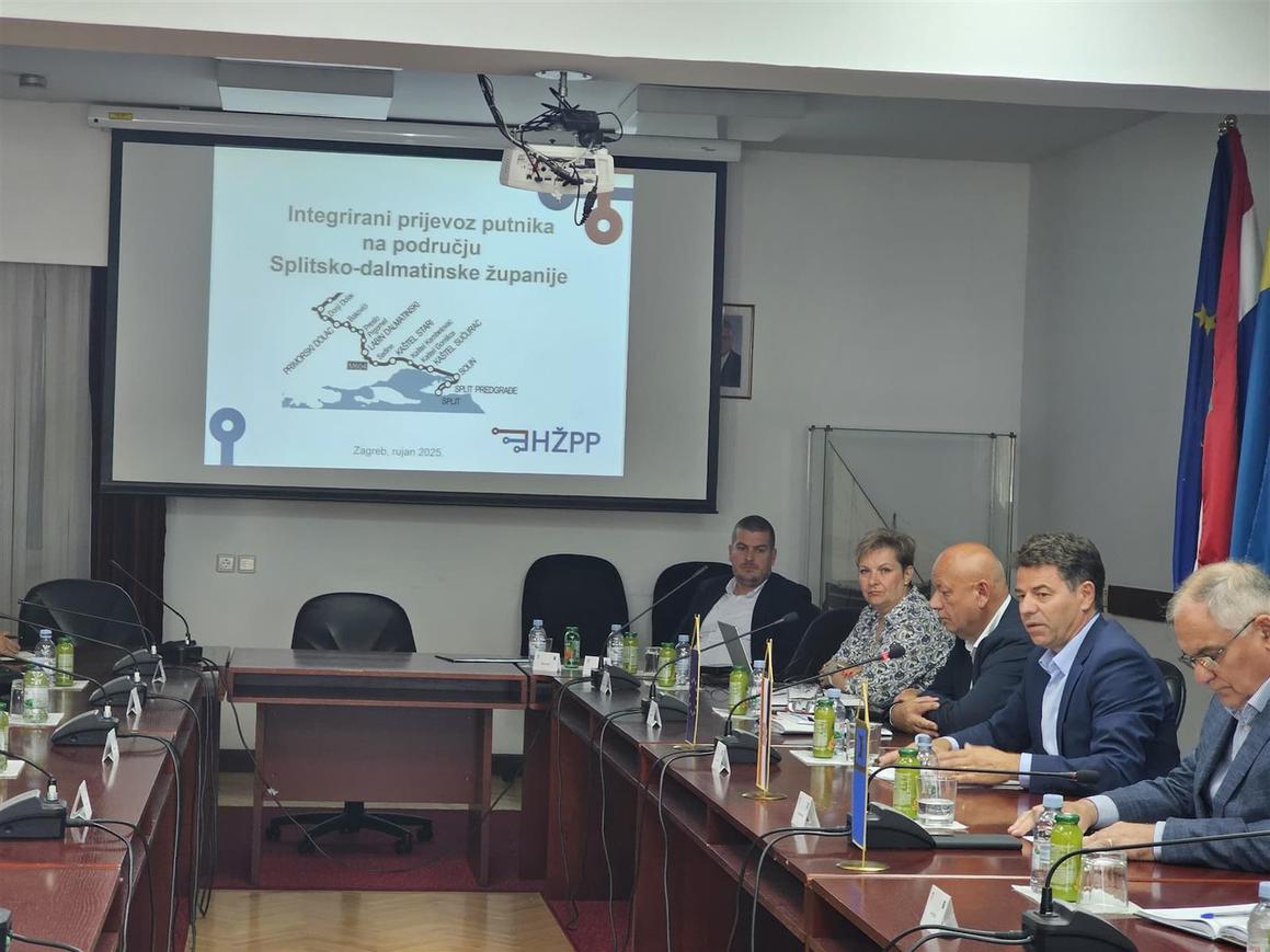 Županija uvodi integrirani prijevoz vlakom i autobusom