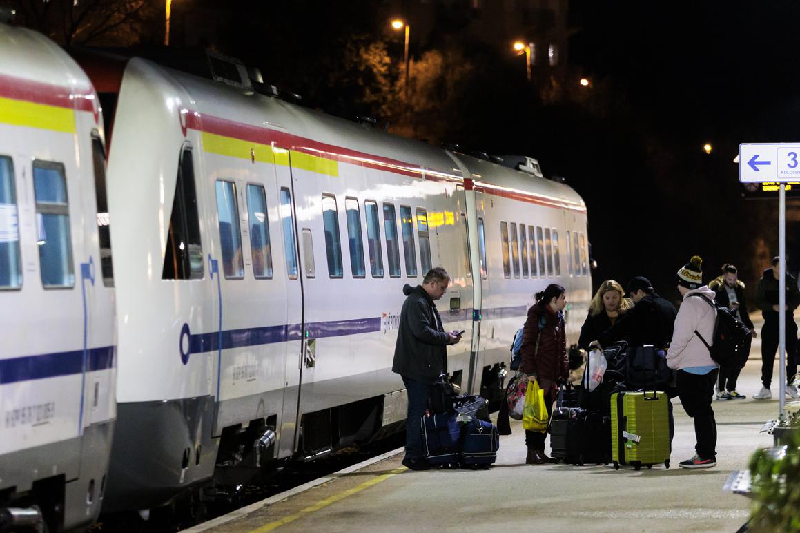 Od Splita do Zagreba novim će se vlakovima voziti 4,5 sata