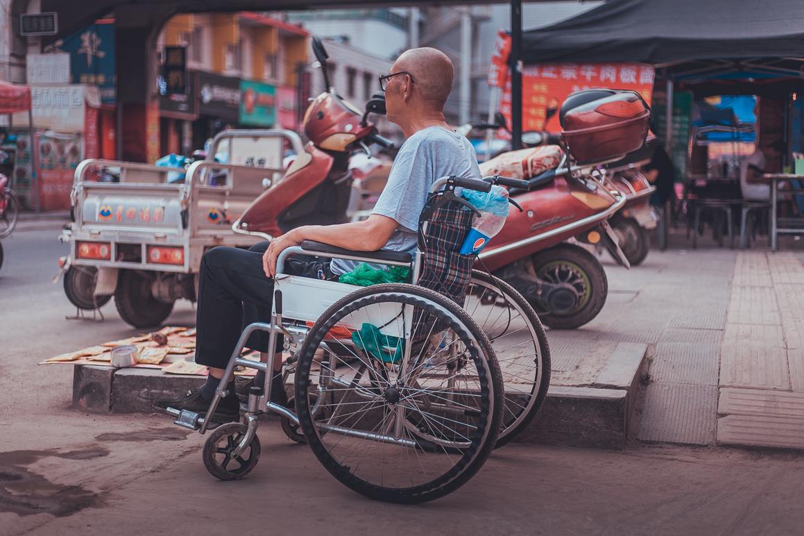 Mimohod povodom Međunaronog dana osoba s invaliditetom