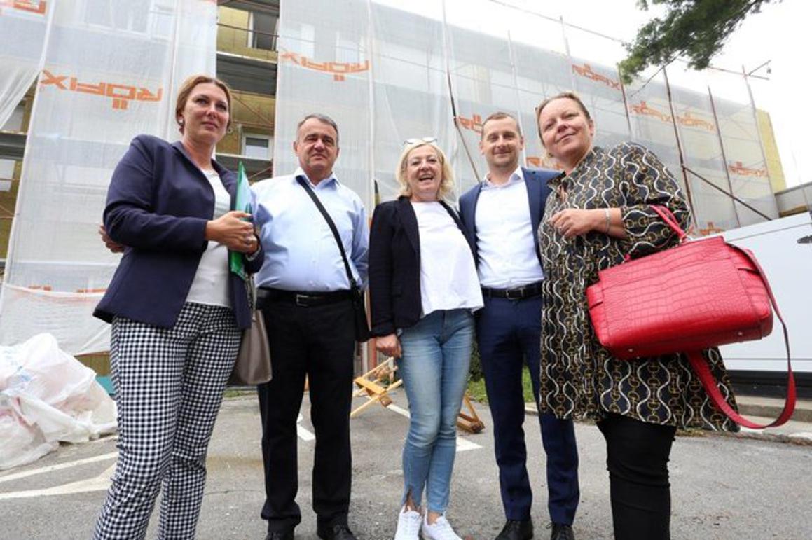 ‘Obnovit ćemo i zgrade u Ivanić-Gradu, V. Gorici i Samoboru’