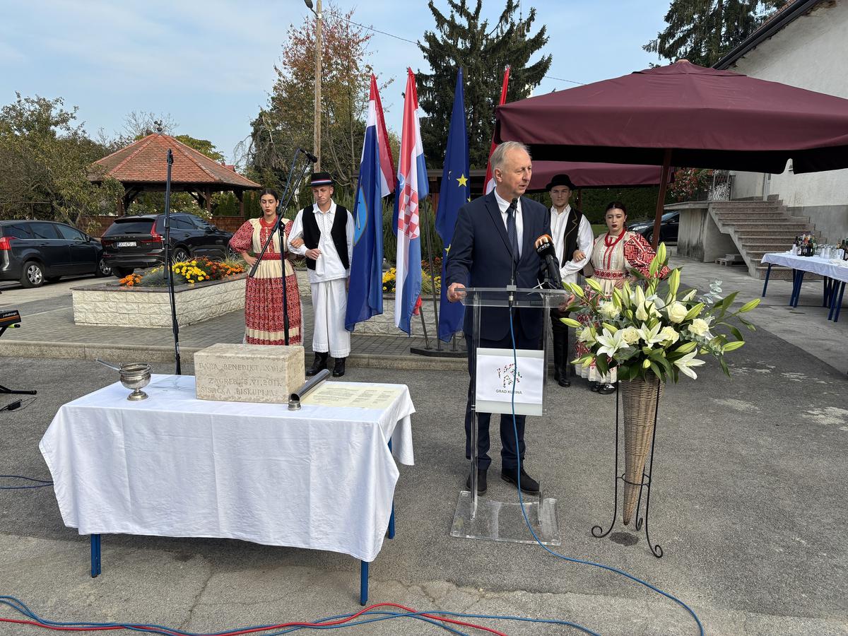 IZGRADNJOM Pastoralnog centra Kutina dobiva suvremeni, funkcionalan i otvoren prostor koji će služiti svim generacijama, djeci, mladima, obiteljima i starijima