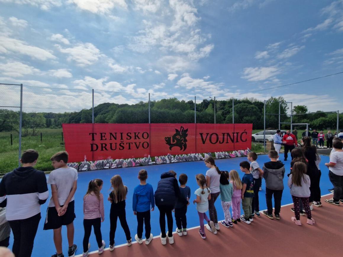 Mališani mogu besplatno učiti tenis, posjećivati muzeje, gledati predstave