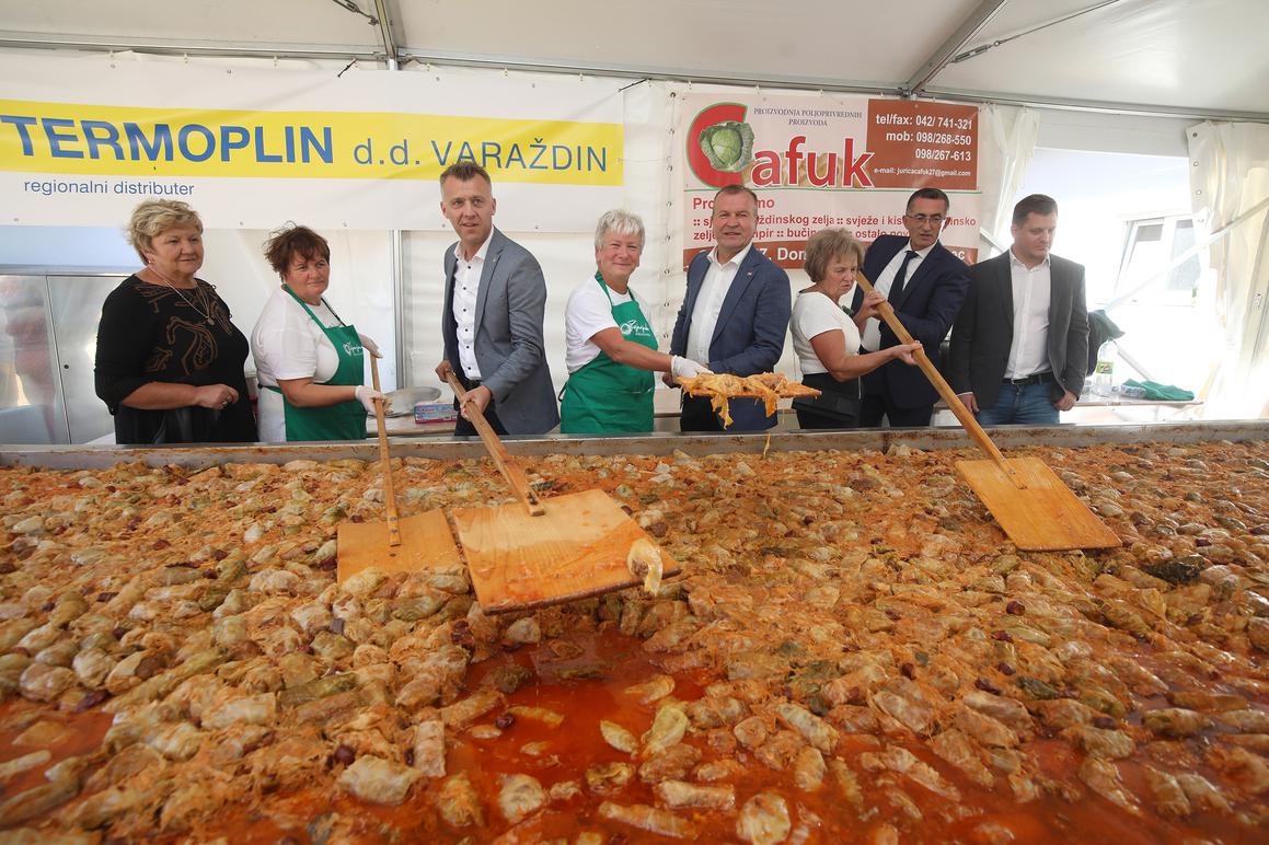Sarma od četiri tone varaždinskog zelja, tone mesa, 1000 jaja i 100 kg riže