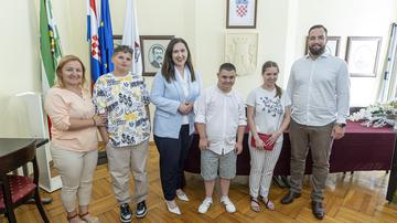 storyeditor/2025-06-27/nagradeni_ucenici.jpg