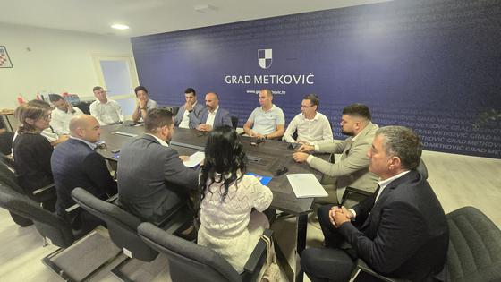 storyeditor/2025-09-26/dnz_1.jpg