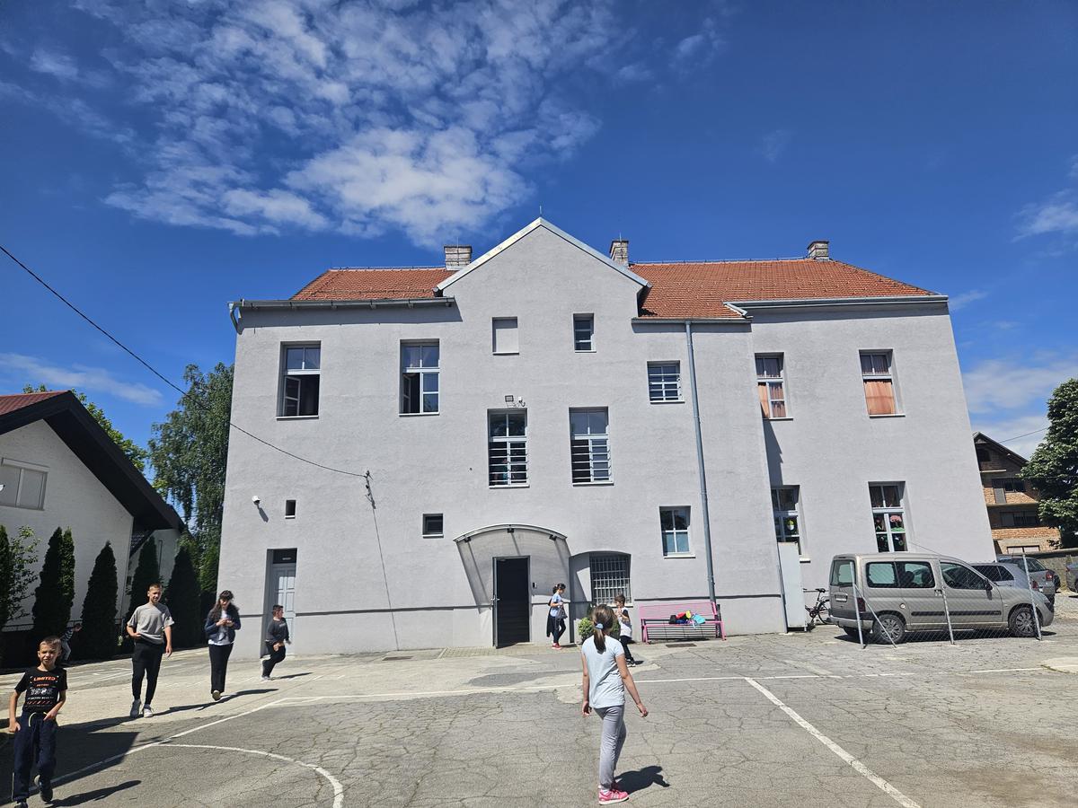 storyeditor/2025-06-19/KUTINA_B_SLAGER__1_.jpg Paralelno se provode dva kapitalna projekta dogradnje i modernizacije, u OŠ Mate Lovraka i OŠ Stjepana Kefelje